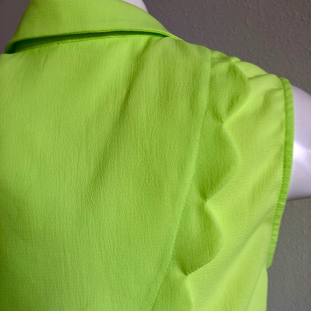 Lush Neon Green Scalloped Crop Top - Picture 6 of 14